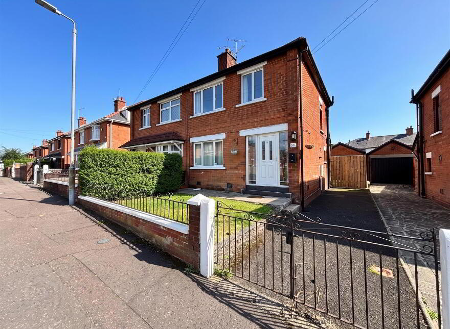 24 Mountainview Park, Belfast, BT14 7GT