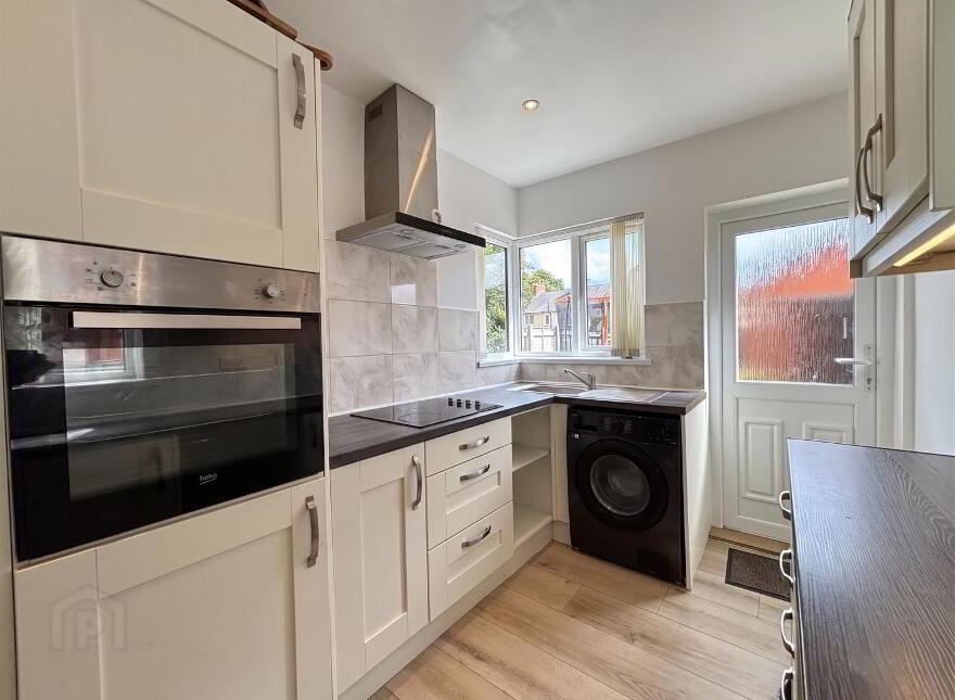24 Mountainview Park, Belfast, BT14 7GT