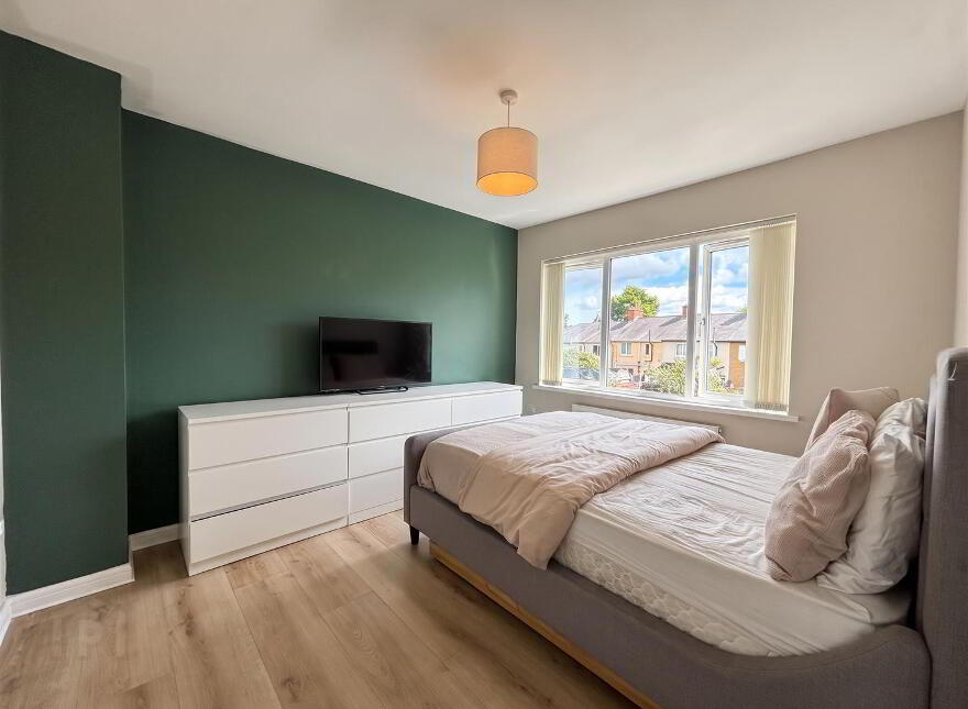 24 Mountainview Park, Belfast, BT14 7GT
