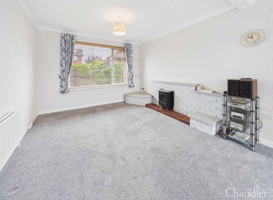 60 Glenholm Crescent, Belfast, BT8 6LS