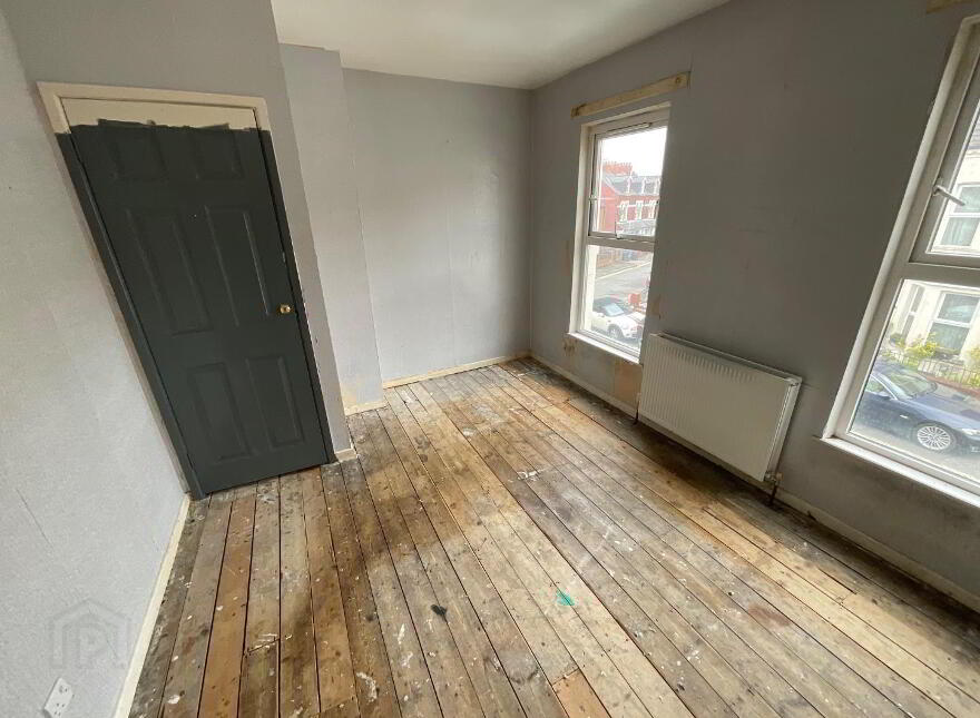 27 Nevis Avenue, Belfast, BT4 3AD