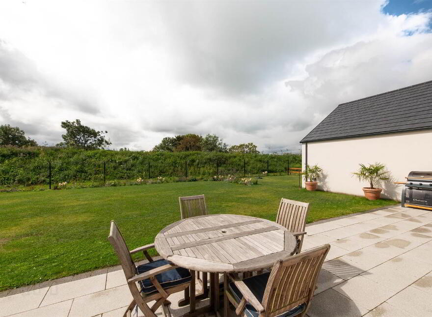3 Willow Lane, Magheraknock Road, Ballynahinch, BT24 8FR