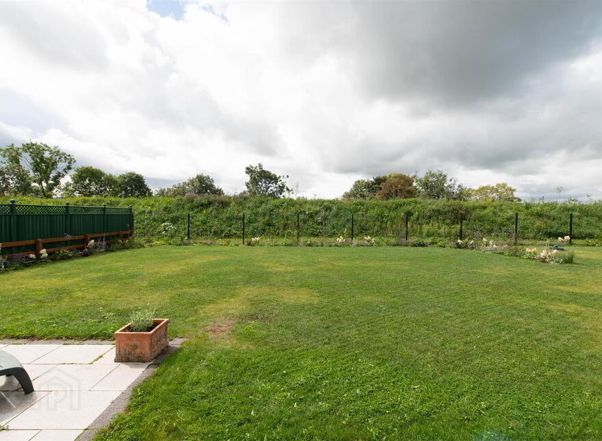 3 Willow Lane, Magheraknock Road, Ballynahinch, BT24 8FR