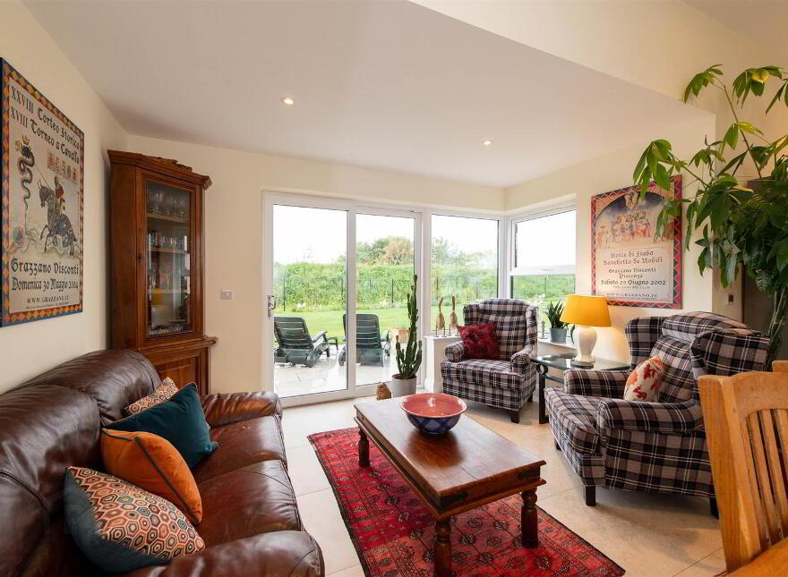 3 Willow Lane, Magheraknock Road, Ballynahinch, BT24 8FR