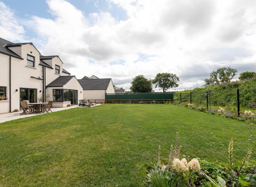 3 Willow Lane, Magheraknock Road, Ballynahinch, BT24 8FR