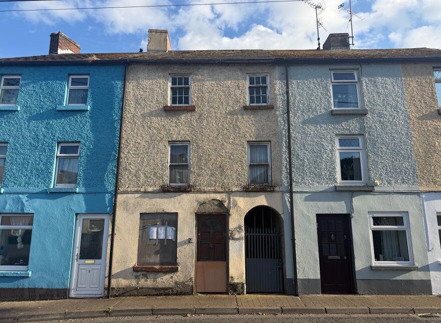 Abbey Street, Clones