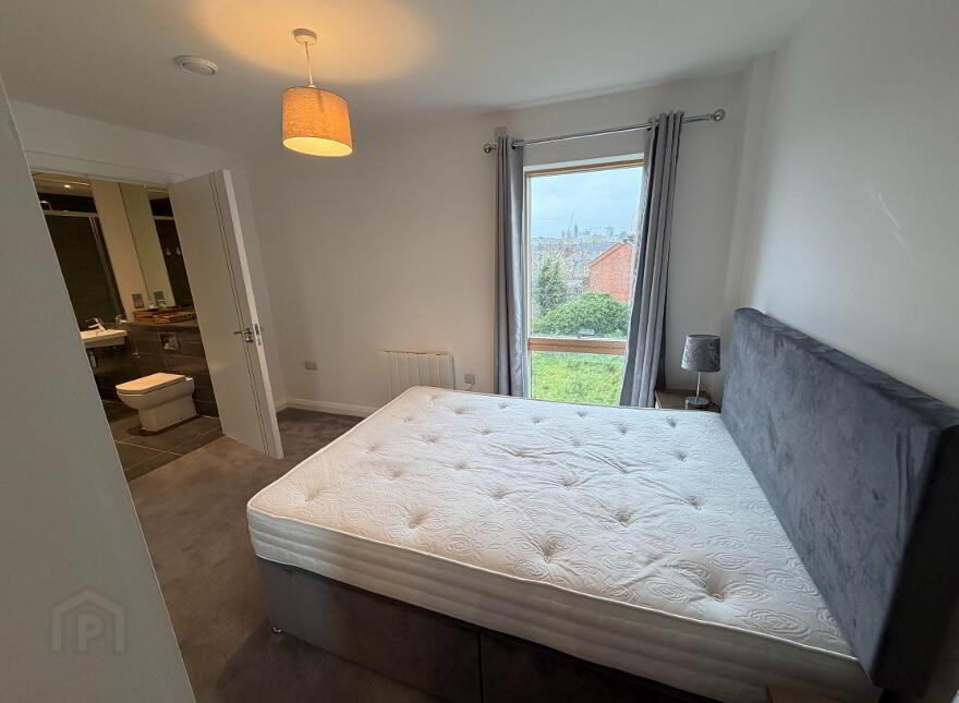 214 Portland 88, 55 Ormeau Road, Belfast, BT7 1FD
