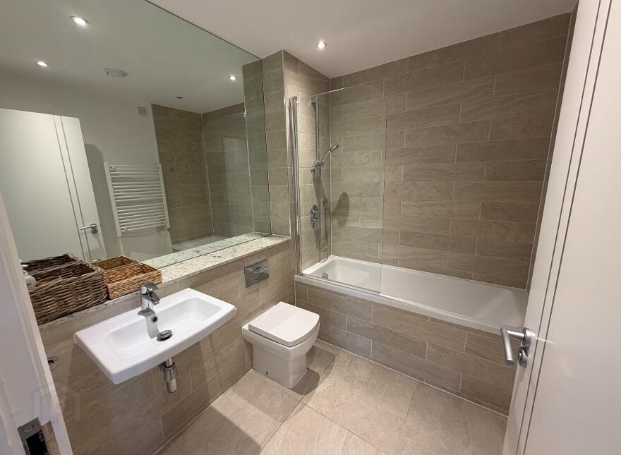 214 Portland 88, 55 Ormeau Road, Belfast, BT7 1FD
