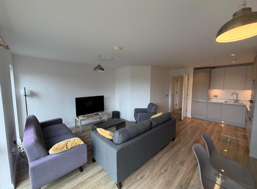 214 Portland 88, 55 Ormeau Road, Belfast, BT7 1FD