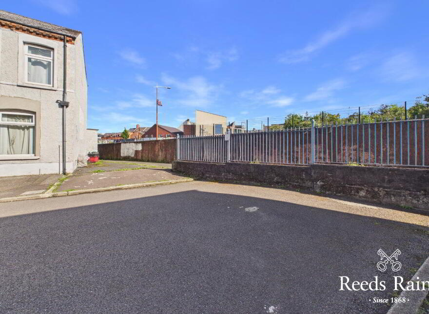 19 Chobham Street, Bloomfield, Belfast, BT5 5BL
