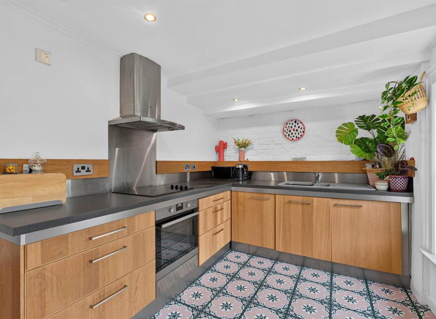 2 Wynfield Court, Ballyhackamore, Belfast, BT5 5NS
