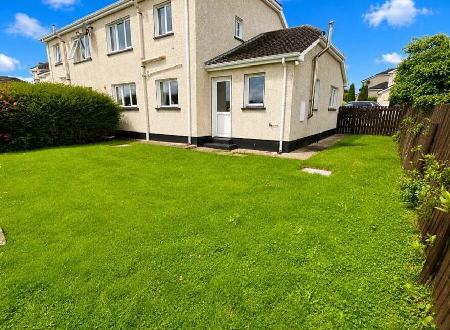25 Blackrock Drive, Ballybofey, F93YT6T