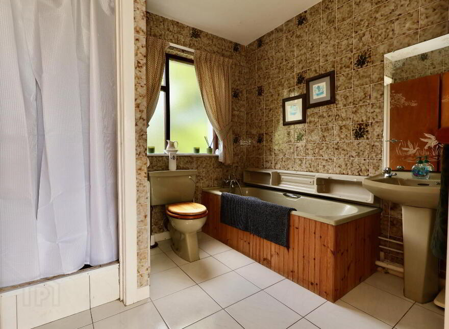 17 The Beeches, Coosan Road, Athlone, N37N8E2