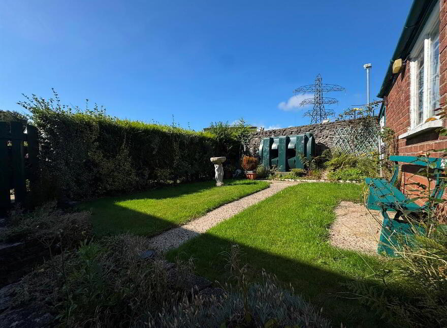 9 Waverley Avenue, Carnmoney Road, Newtownabbey, BT36 6RS