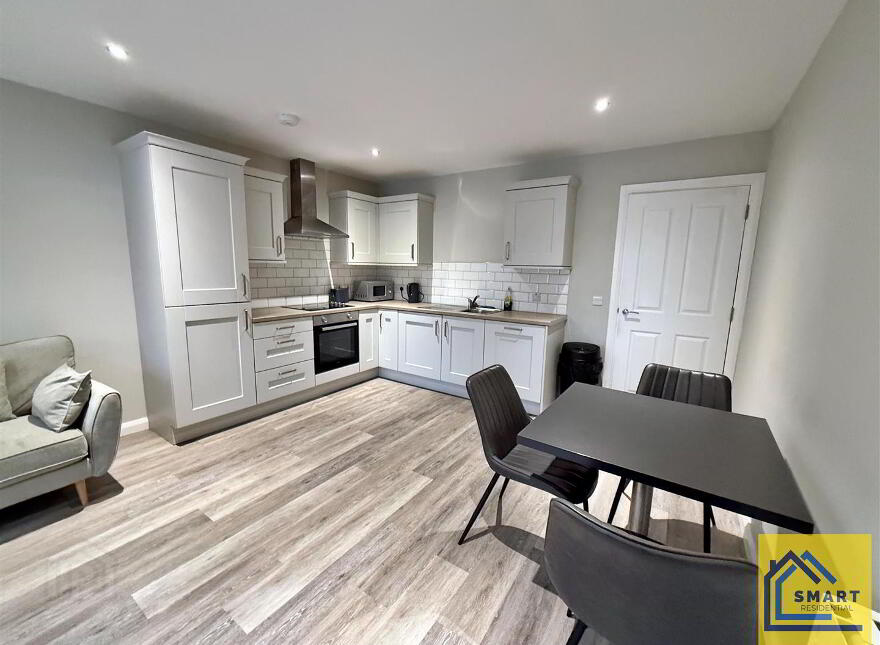 Apt 4, 2a Willowfield Street, Belfast, BT6 9AU