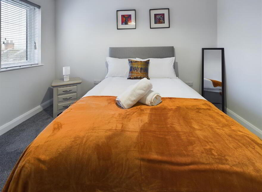 2 Bed, 124 Avoniel Road, Belfast, BT5 4SG