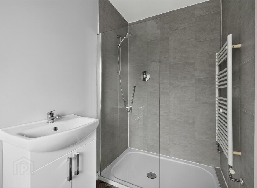 20 Brooklands Road, Newtownards, BT23 4TL