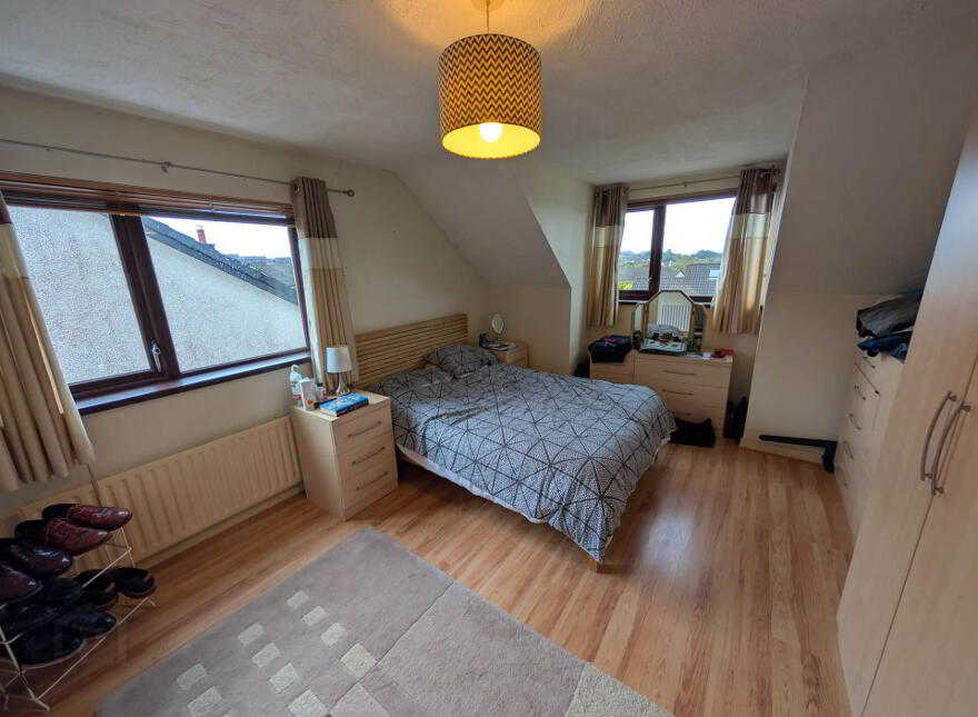 12 Ash Grove, Larne, BT40 2AE