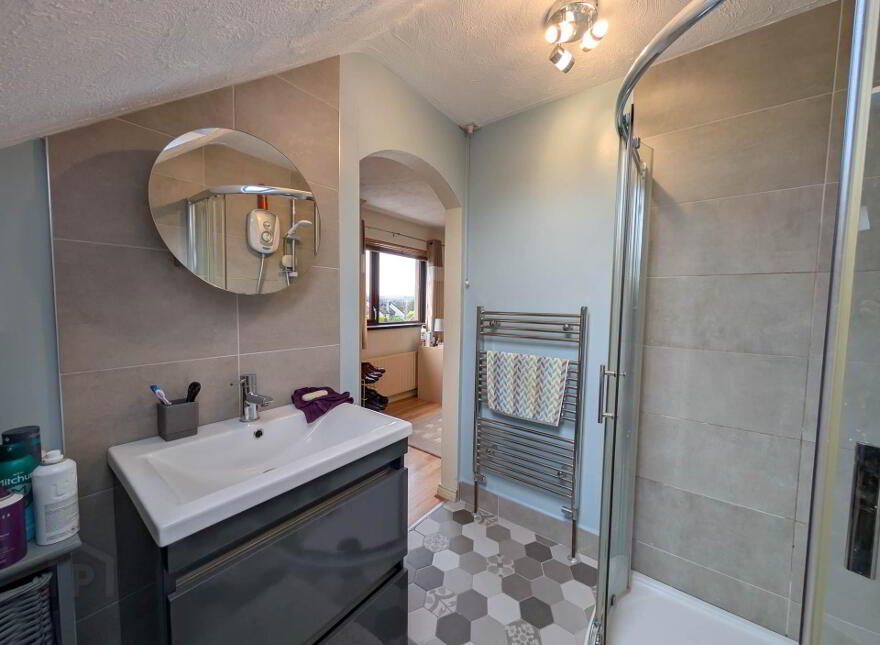 12 Ash Grove, Larne, BT40 2AE