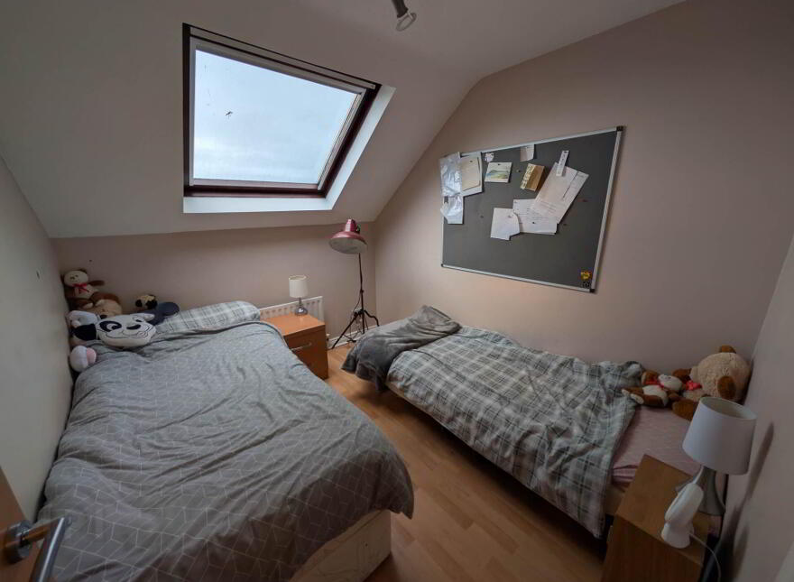 12 Ash Grove, Larne, BT40 2AE