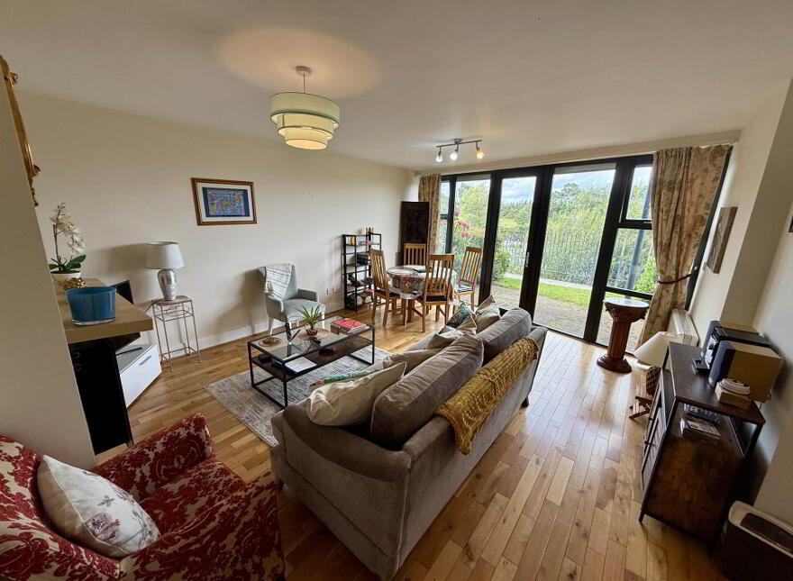 B2 Apartment Block, B Cormullen, Foxford, F26K702