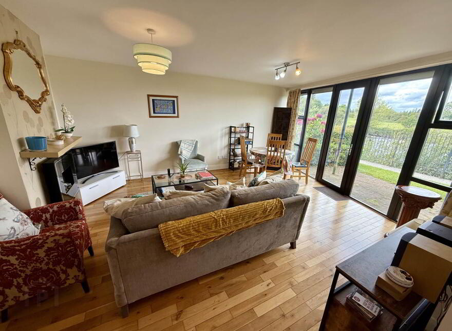 B2 Apartment Block, B Cormullen, Foxford, F26K702