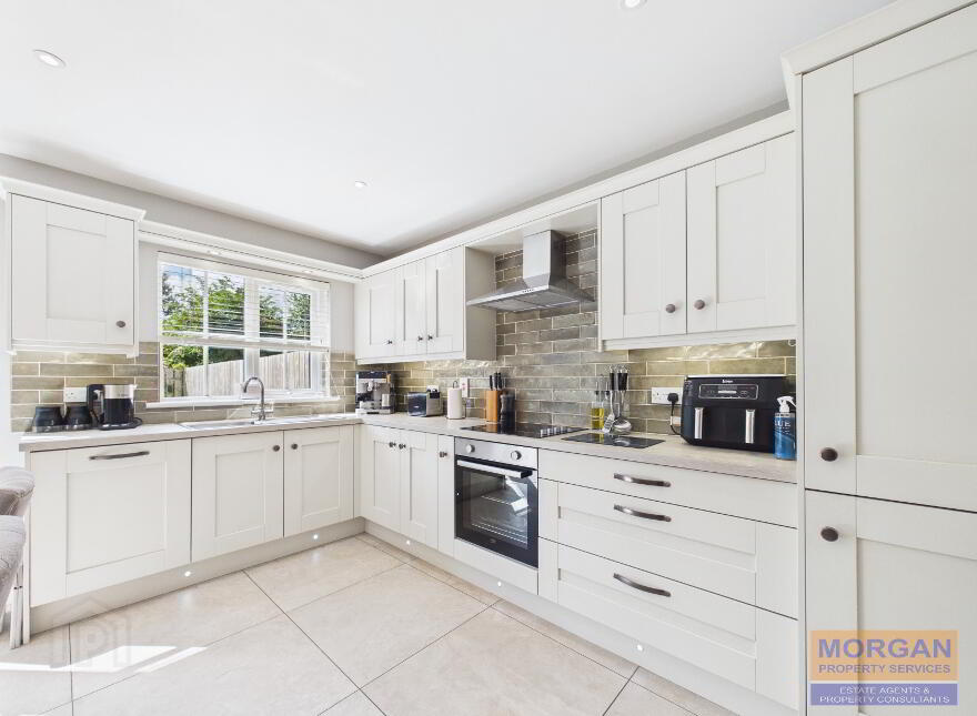 16 Dromliskin Court, Watsons Road, Newry, BT35 7FU