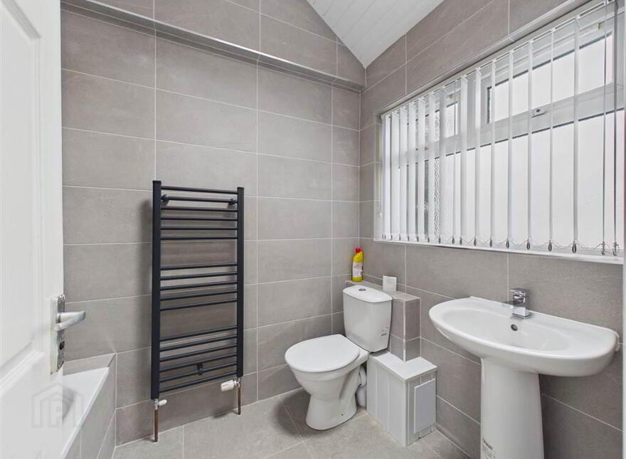65 Earlscourt Street, Falls Road, Belfast, BT12 7AS