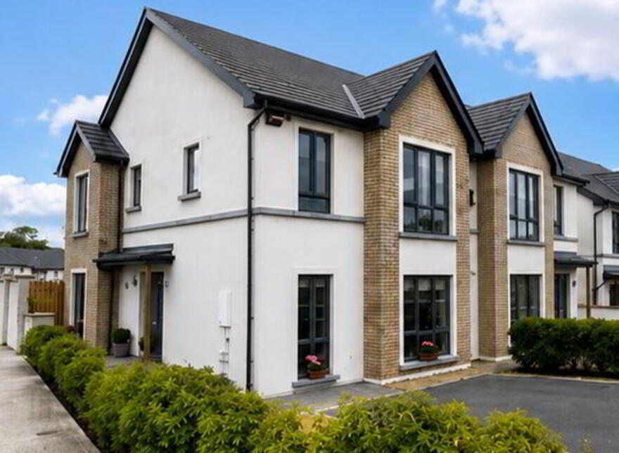 18 Crescent Avenue, Friary Walk, Callan, R95WK4N