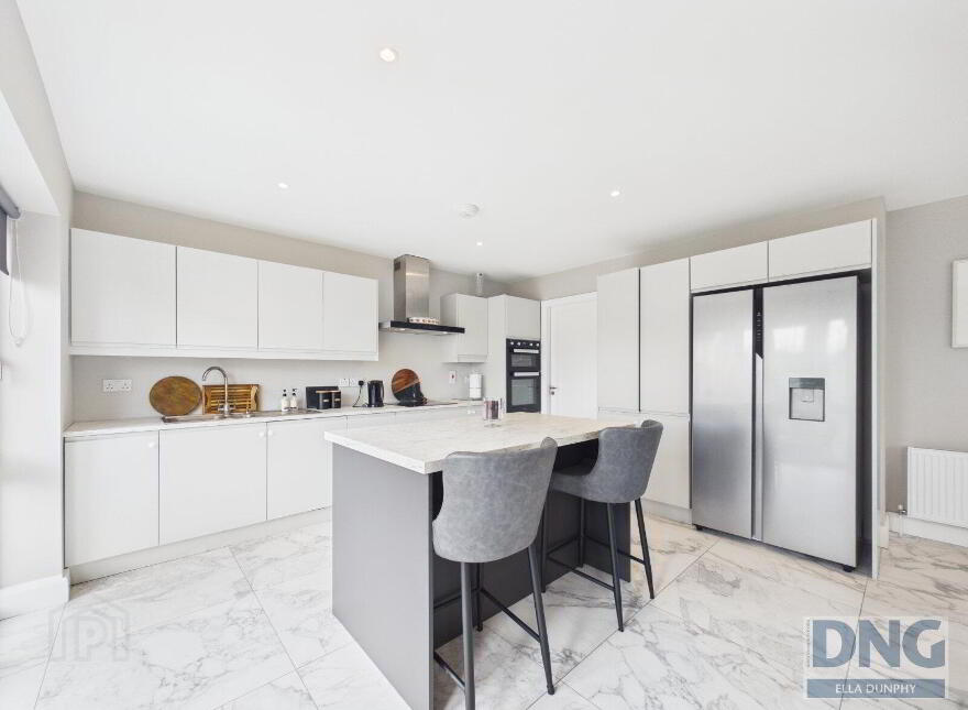 18 Crescent Avenue, Friary Walk, Callan, R95WK4N
