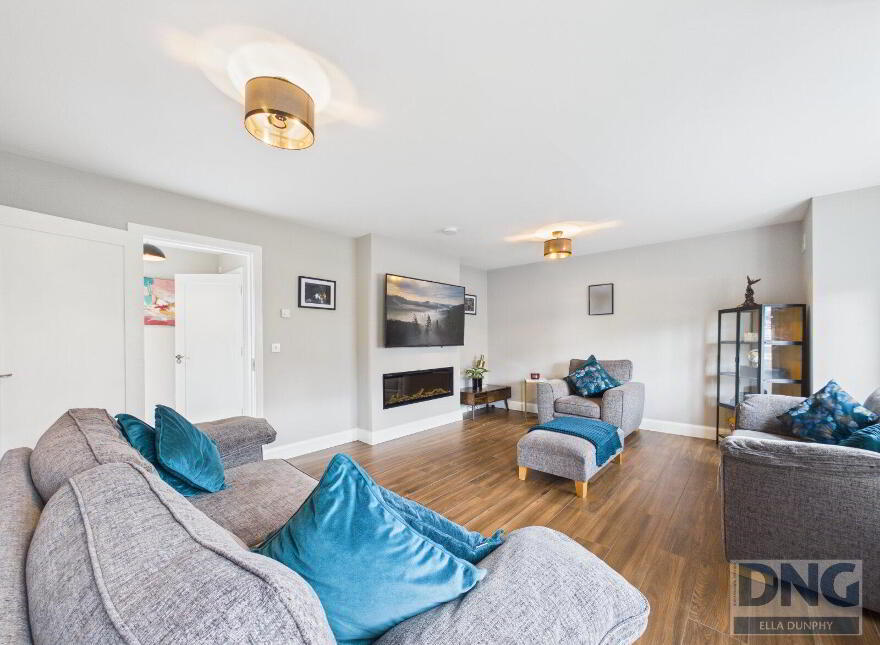 18 Crescent Avenue, Friary Walk, Callan, R95WK4N