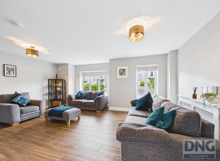 18 Crescent Avenue, Friary Walk, Callan, R95WK4N