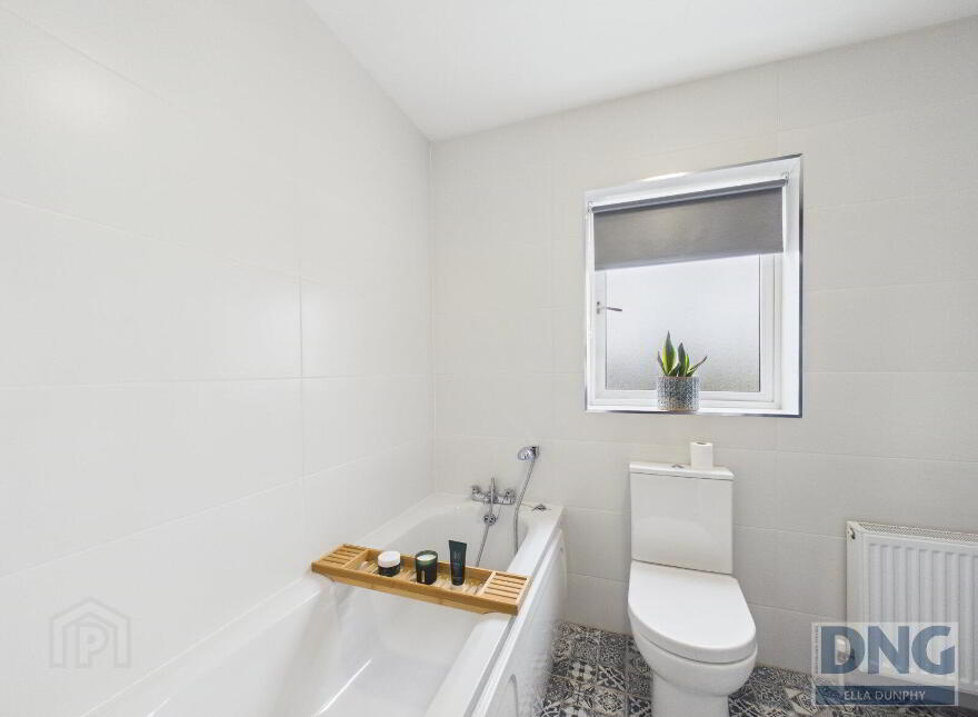 18 Crescent Avenue, Friary Walk, Callan, R95WK4N
