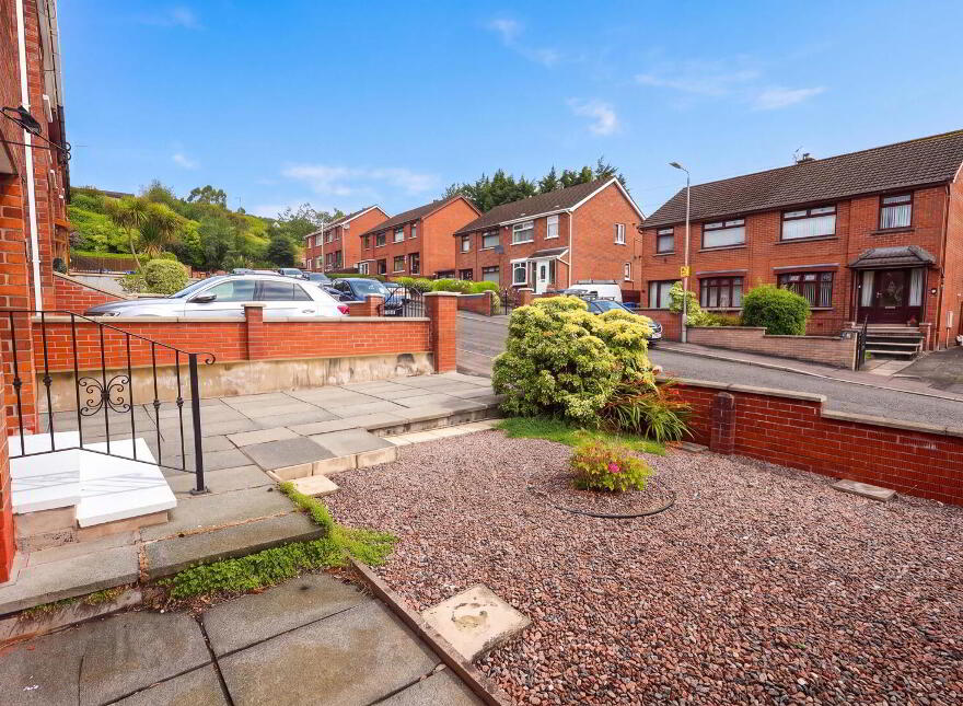 43 Brae Hill Crescent, Belfast, BT14 8FQ