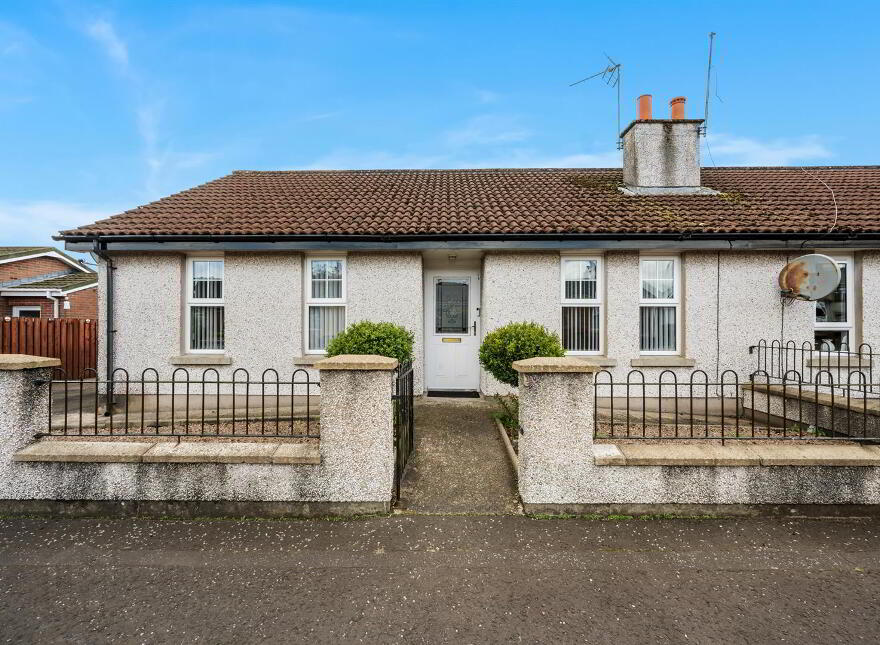2A Hollybush Gardens, Ballyclare, BT39 9AN