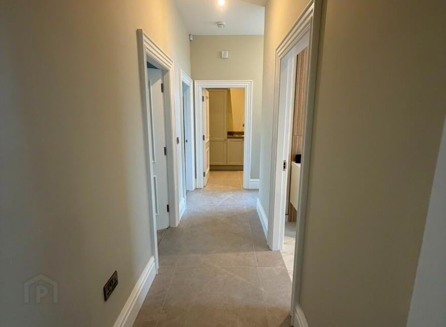 2, 31 Cromlyn Wood, Lisburn Road, Royal Hillsborough, BT26 6TX