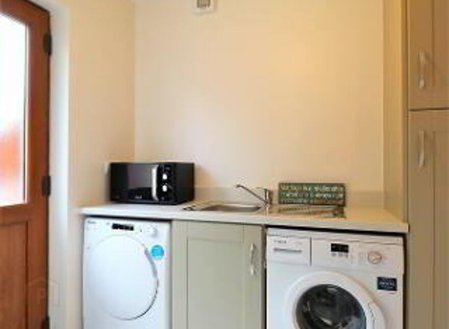 12a Riverdale Park, Portglenone, Ballymena, BT44 8HX
