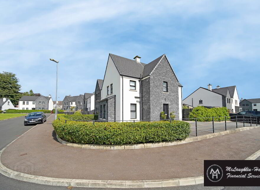 8 Riverview Manor, Castlederg, BT81 7EN