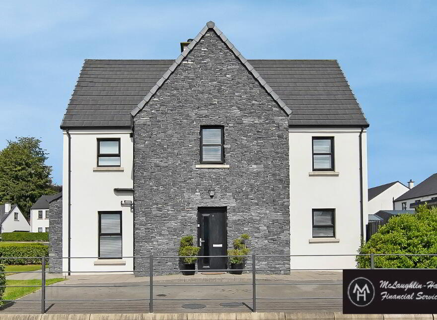 8 Riverview Manor, Castlederg, BT81 7EN