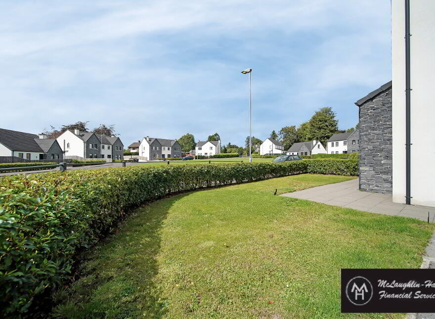 8 Riverview Manor, Castlederg, BT81 7EN