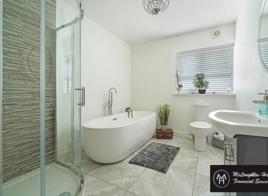 8 Riverview Manor, Castlederg, BT81 7EN