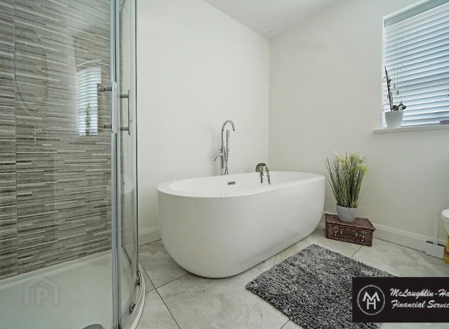8 Riverview Manor, Castlederg, BT81 7EN