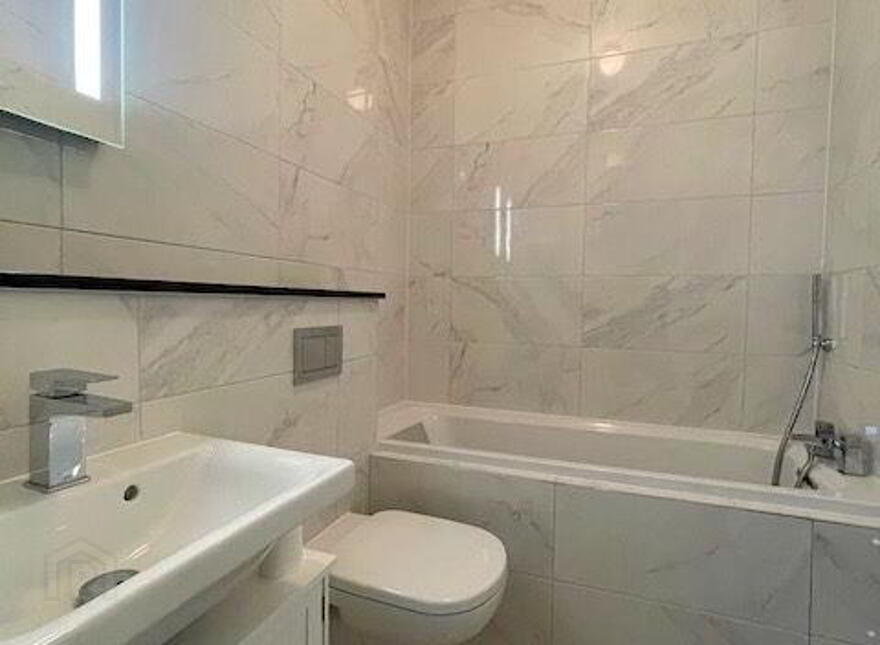Woodbank, Shankill, Shankill, D18XE86