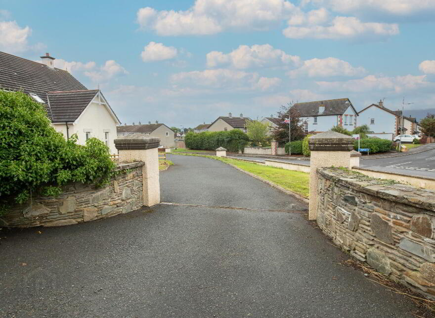 1 Dromara Road, Dundrum, BT33 0NX
