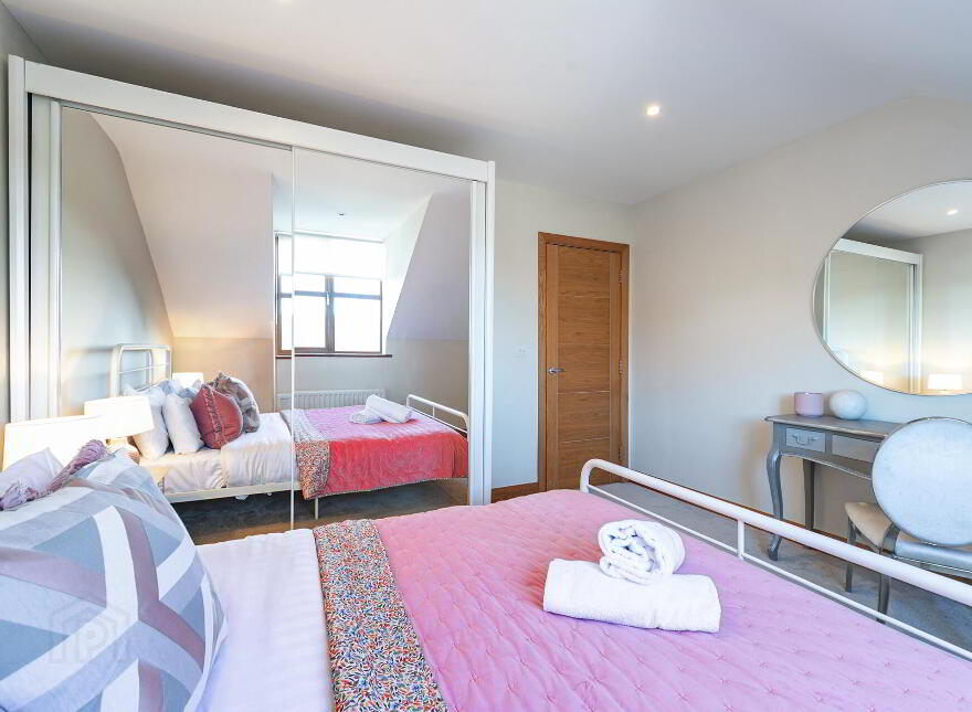 6 Hillhall Grange, Orrs Lane, Lisburn, BT27 5JG