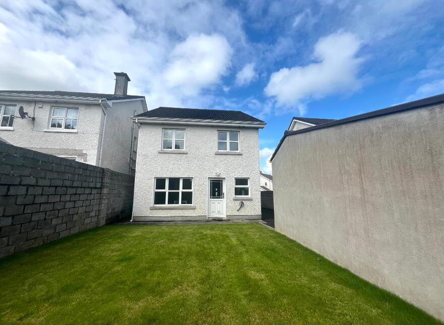 76 The Glebe, Ballina, F26E7D0