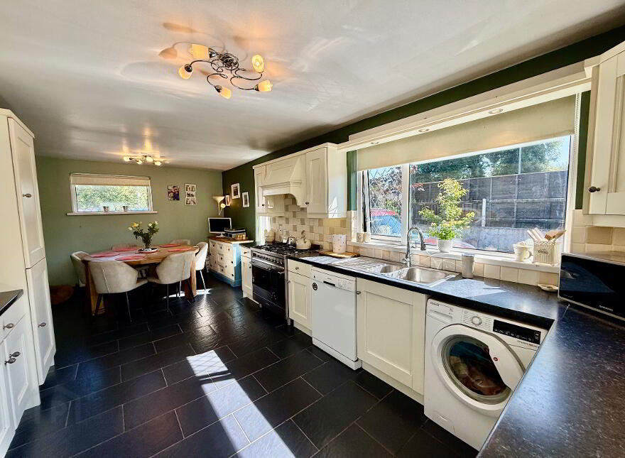 8 Alexandra Terrace, Ballytromery Road, Crumlin, BT29 4EZ