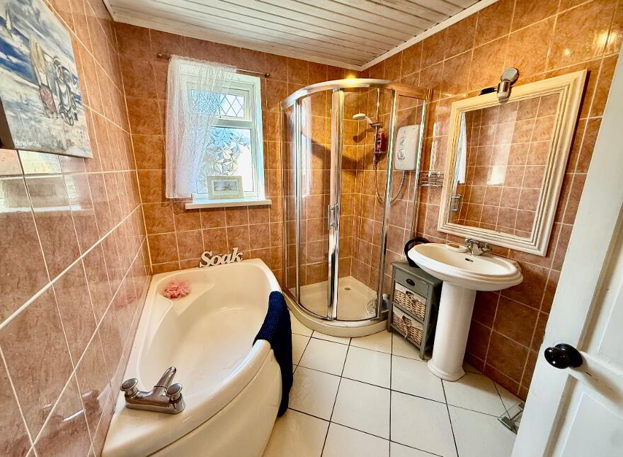 8 Alexandra Terrace, Ballytromery Road, Crumlin, BT29 4EZ