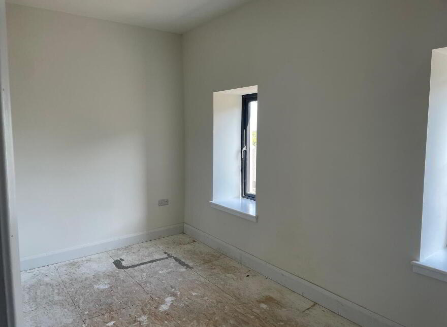 12 Upper Bridge Street, Belturbet, H14RH42