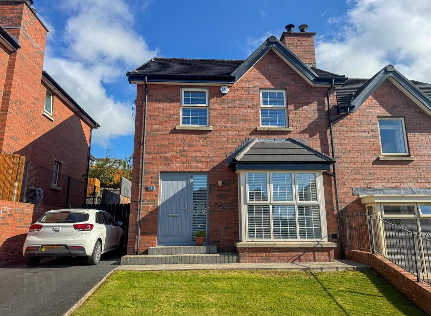 4 Douglas Hill, Burnside, Doagh, BT39 0FL
